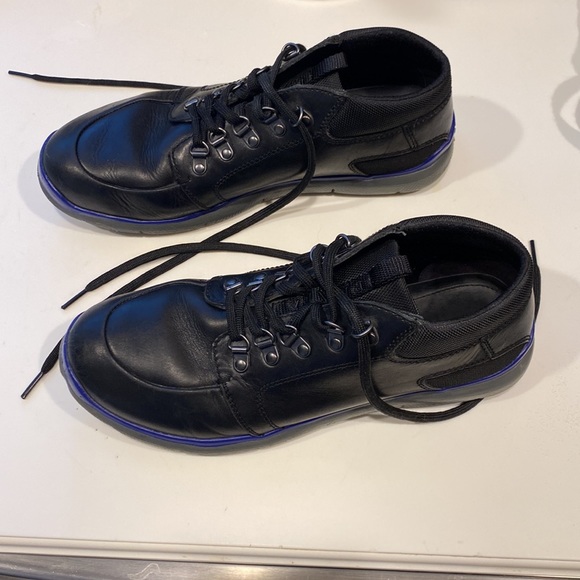 Prada mens low top sneaker - Picture 3 of 9